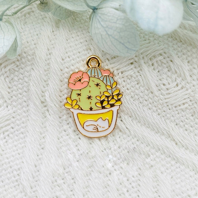 Plant lover pendants (10 pcs)