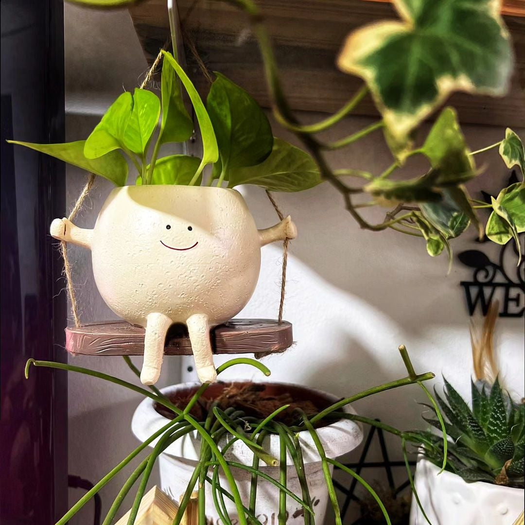 happy plant pot Swinging Smiling Face Mini Planter
