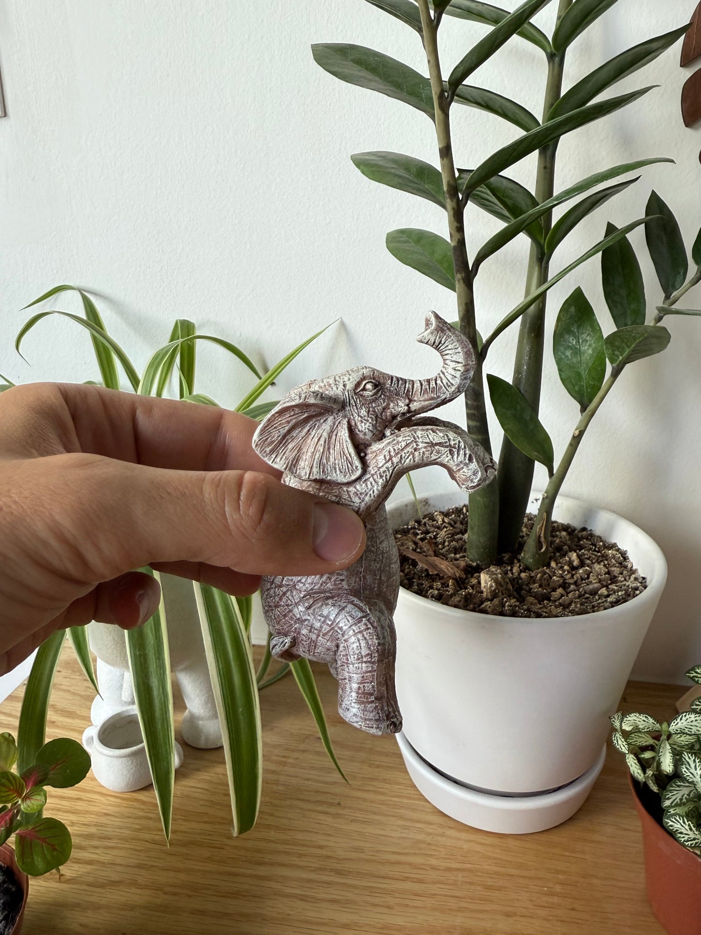 Planter Deco Animal Hangers