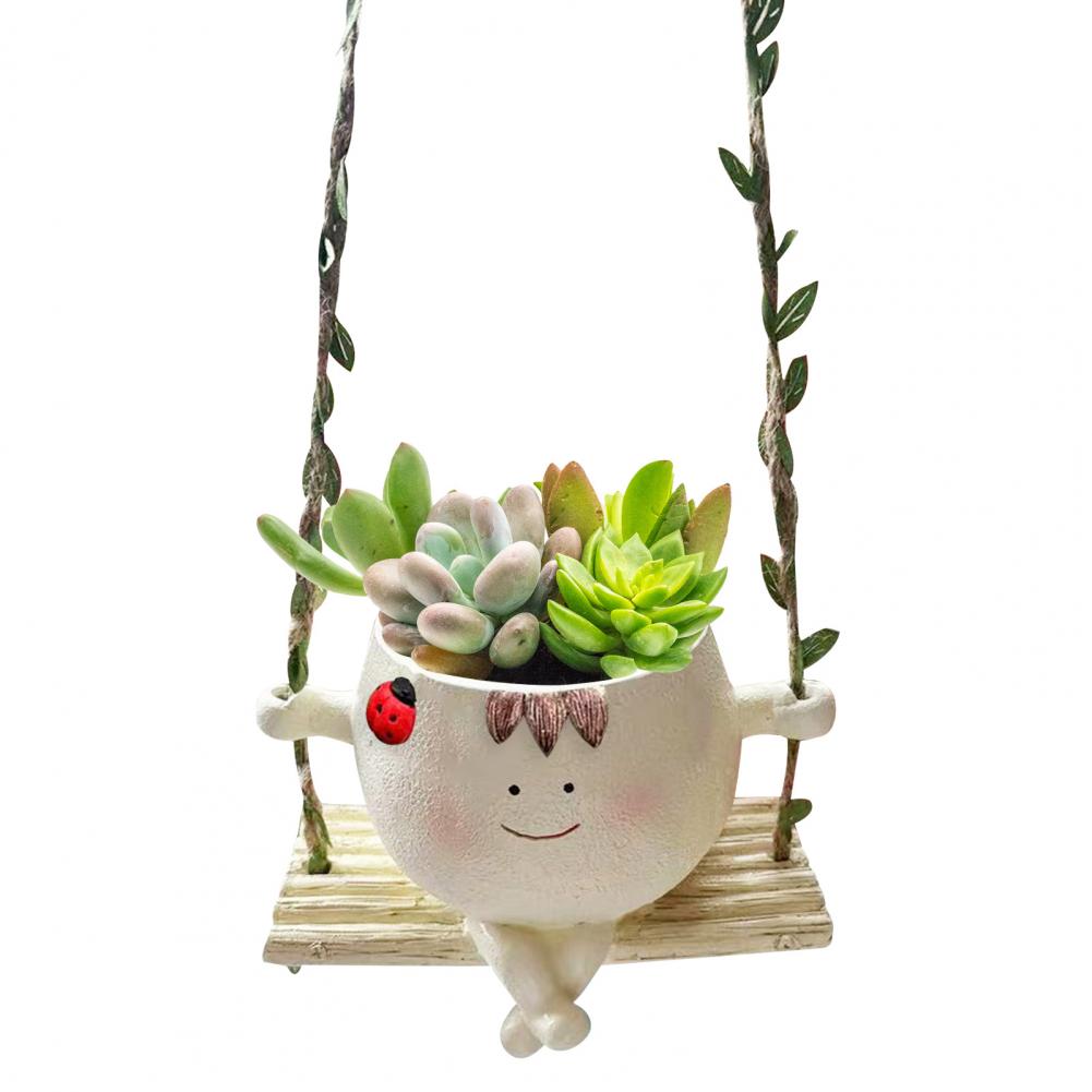 Happy Swinging Pot