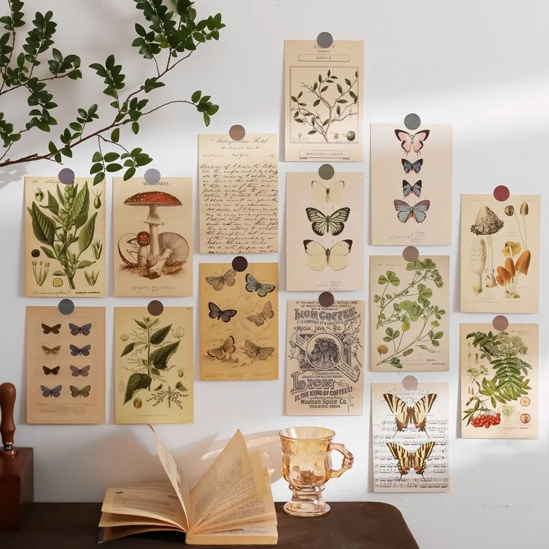 Botanical postcards (30 pcs)