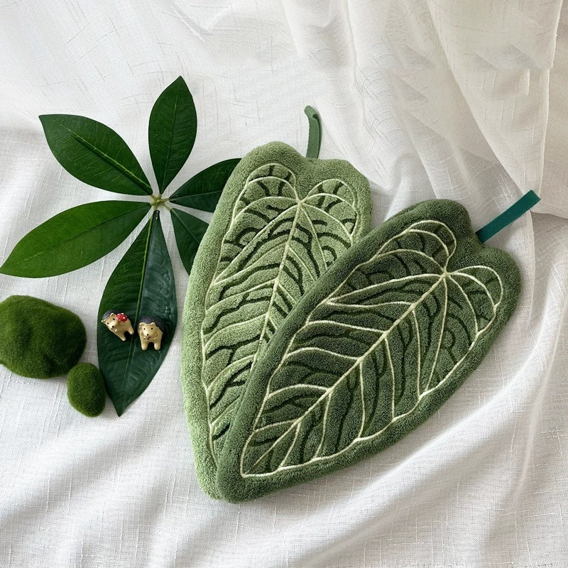 Anthurium Leaf Hand Towels (Set of 2)