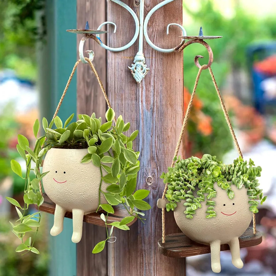 Swinging Smiling Face Mini Planter