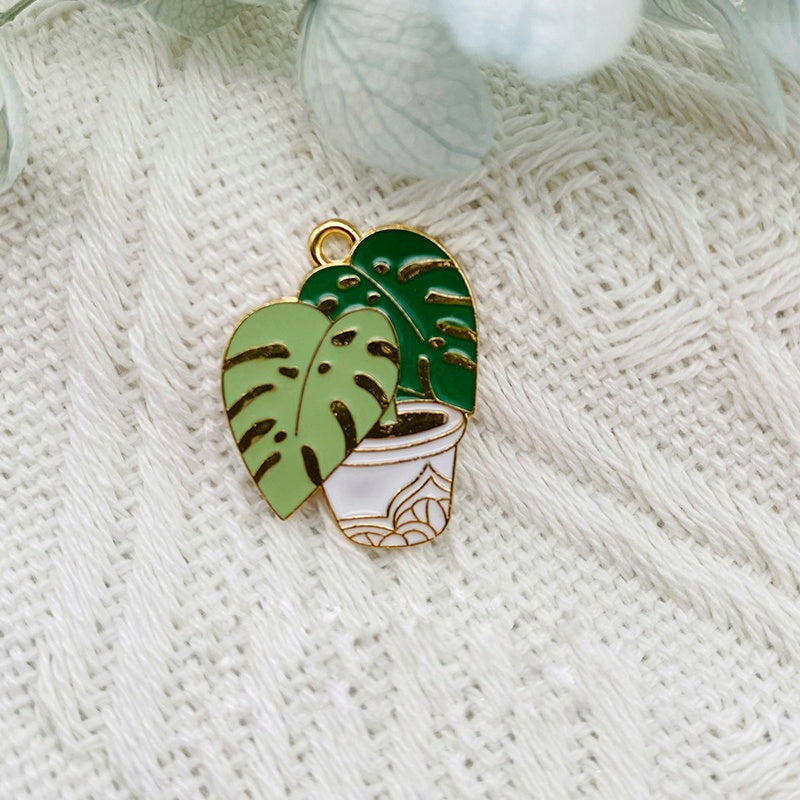 Plant lover pendants (10 pcs)