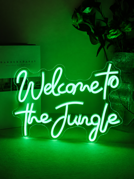 "Welcome to the jungle" LED Light