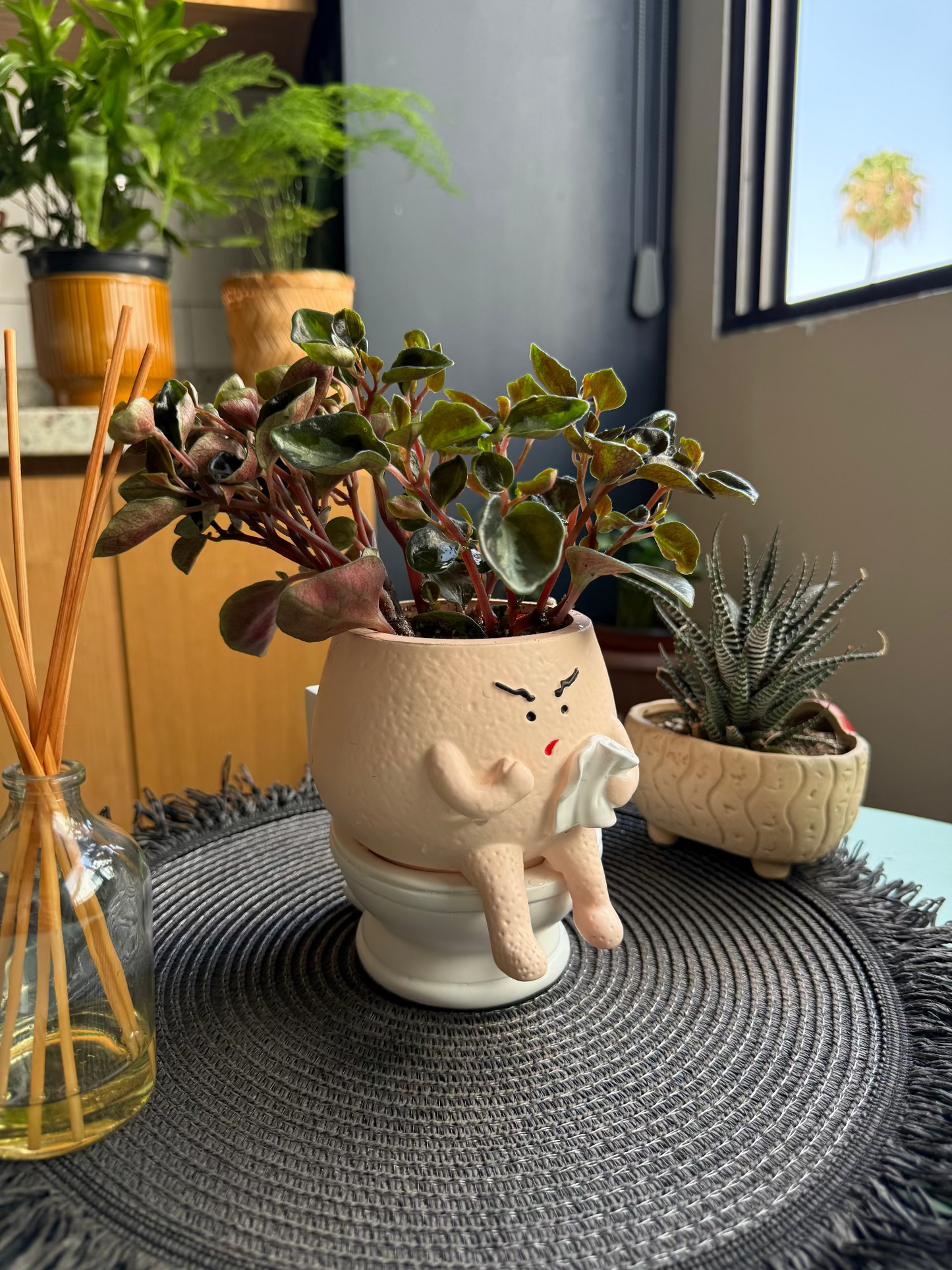 Angry Bath Pot