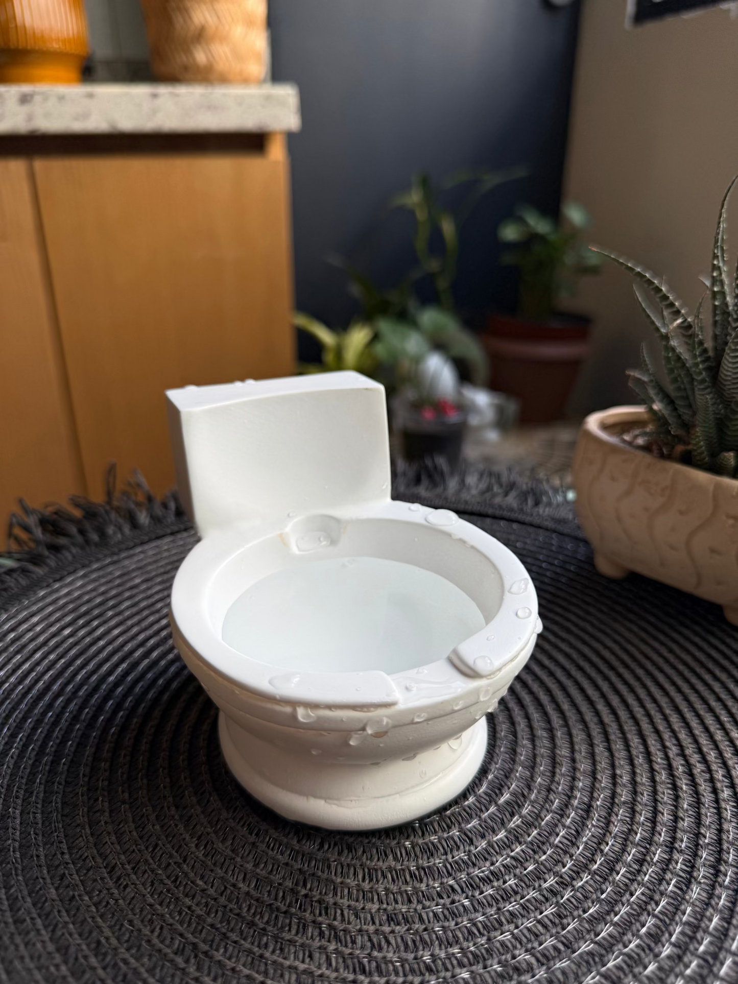 Angry Bath Pot