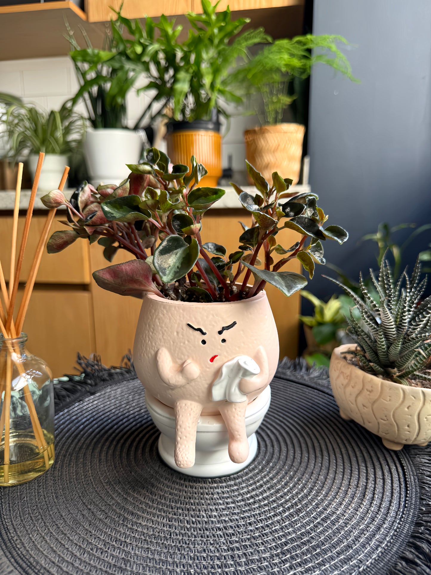 Angry Bath Pot
