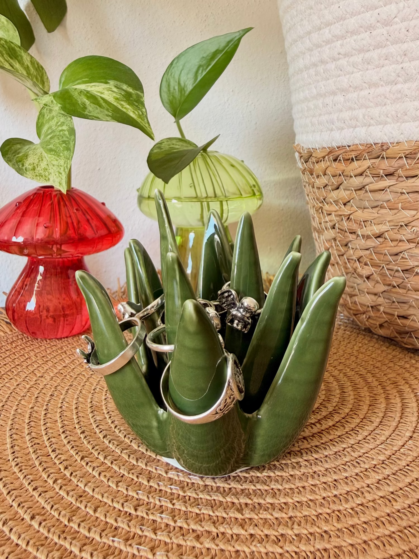 Ceramic Aloe Vera Ring Holder