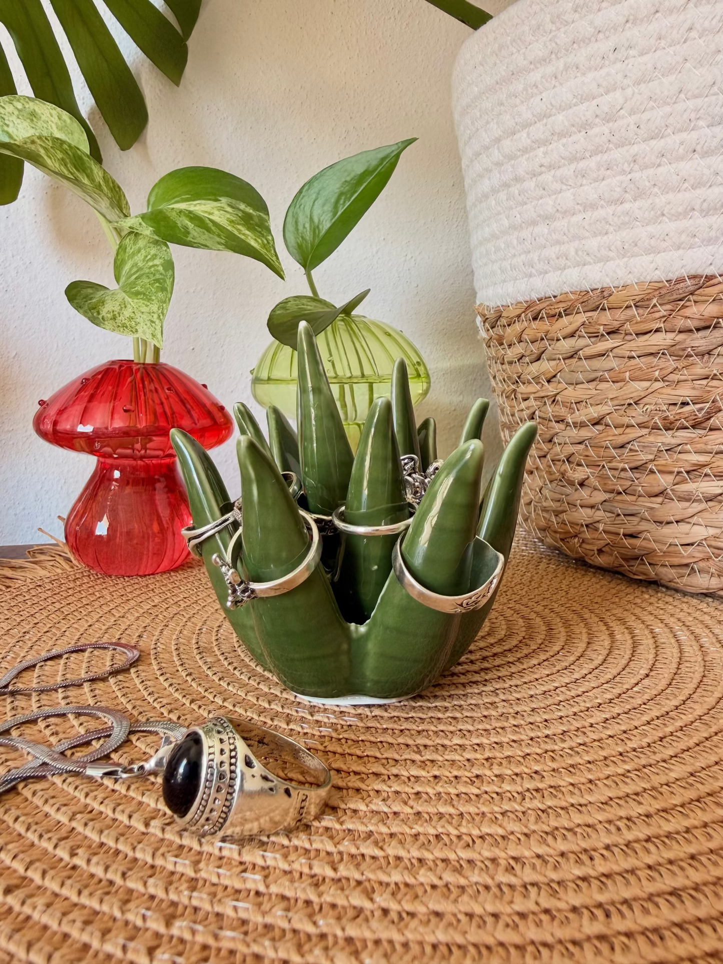 Ceramic Aloe Vera Ring Holder