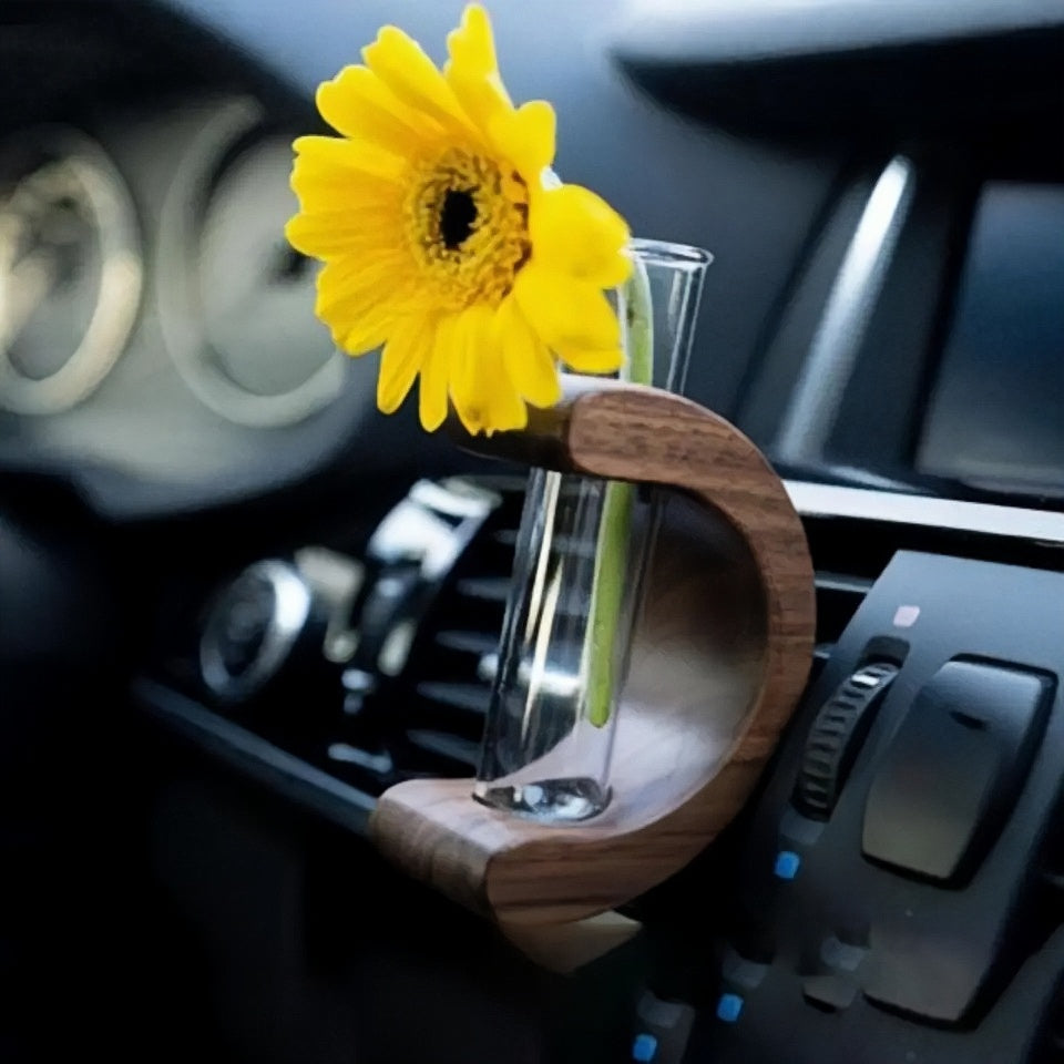 Car Propagation Vase